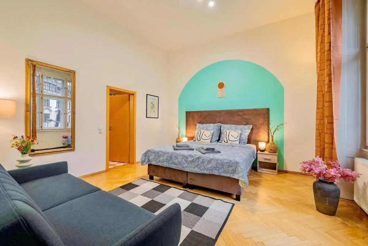 Aparthotel Lumi Retreat Prag 0*,  Tschechische Republik