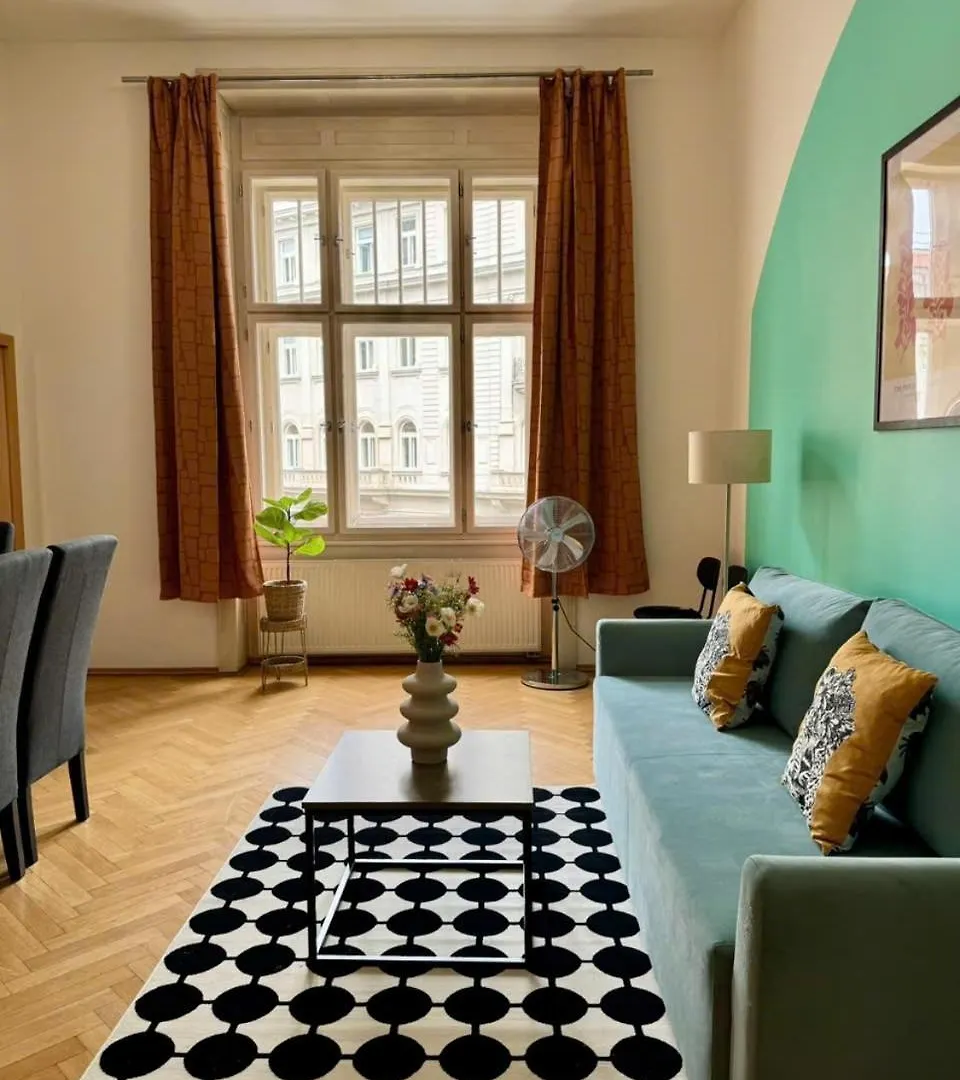 Aparthotel Lumi Retreat Prag 0*,  Tschechische Republik