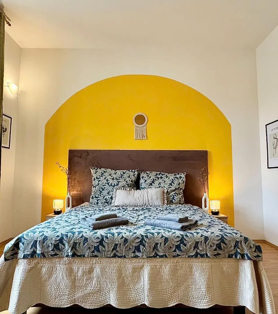 Lumi Retreat Prague Apart otel
