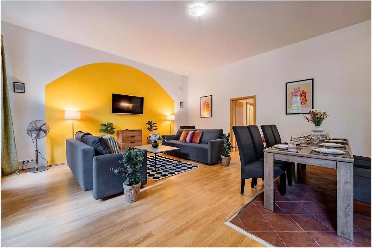 Lumi Retreat Prague Apart otel