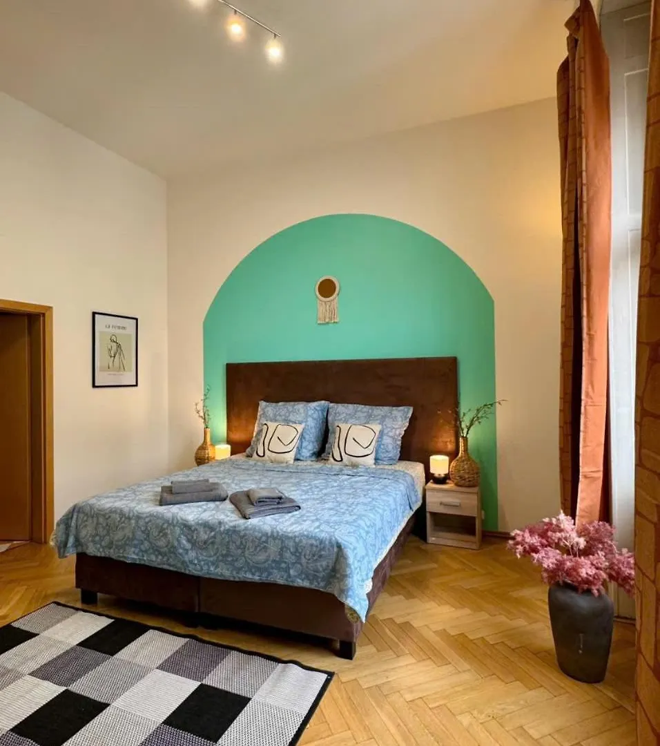 Lumi Retreat Prague Apart otel